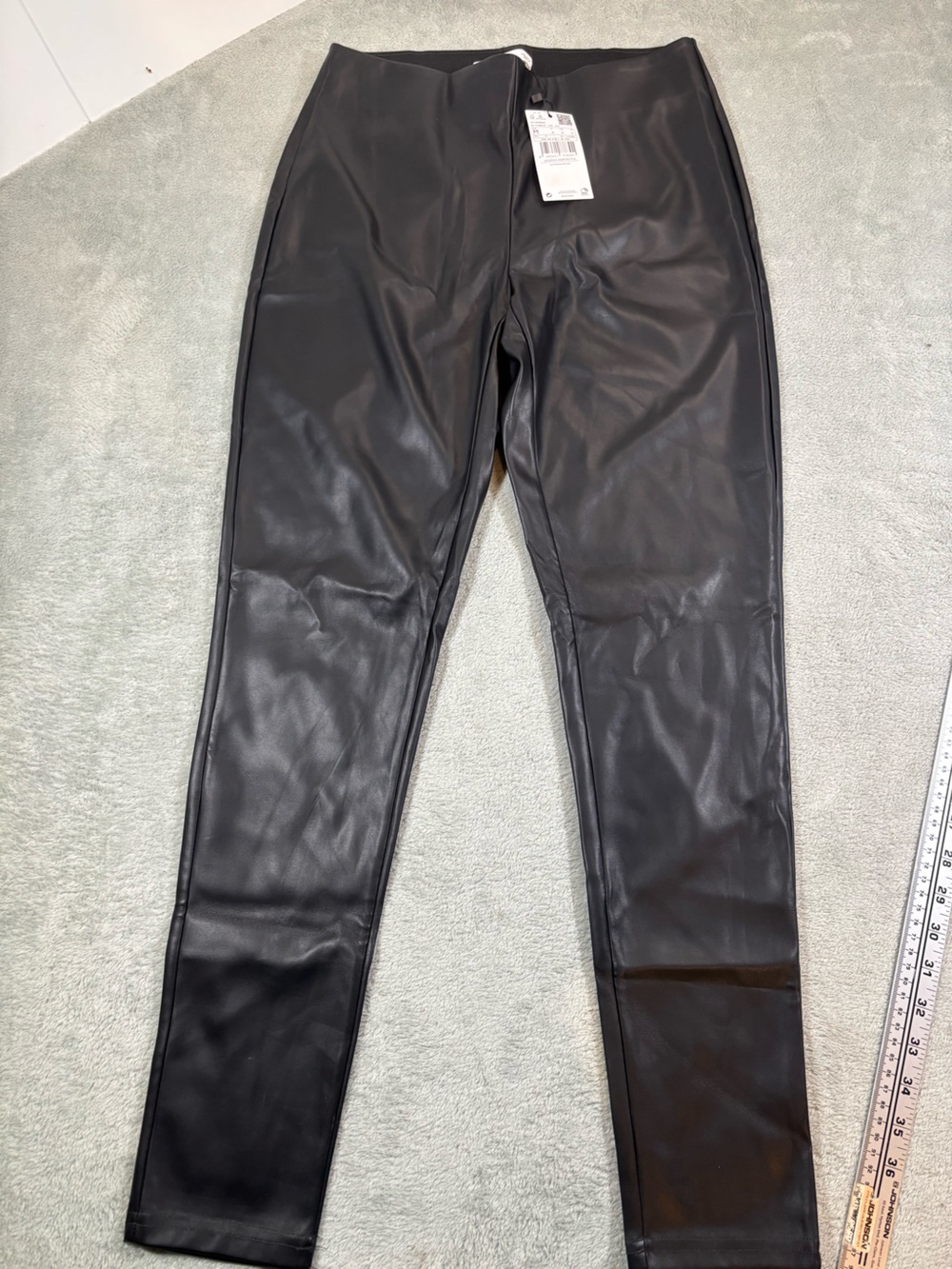Mango MNG Black High-Waisted Faux Leather Leggings - NWT Medium